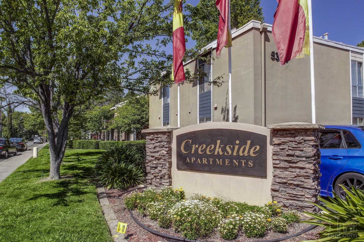 Foto principal - Creekside Apartments