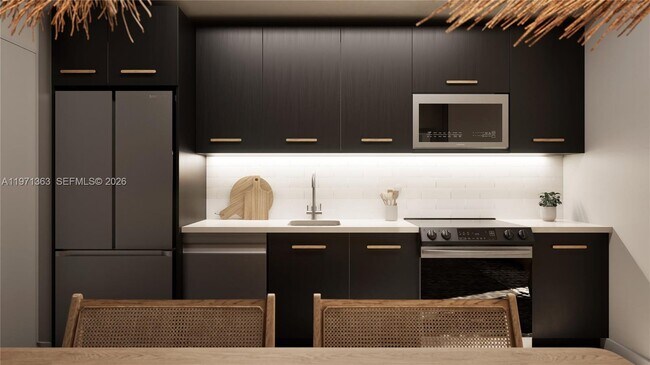 Building Photo - 221 SW 1st Ave