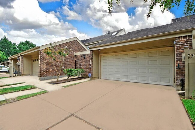 Building Photo - 12683 Briar Patch Dr