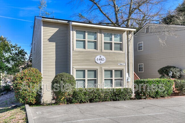 Building Photo - 1402 Johns Rd