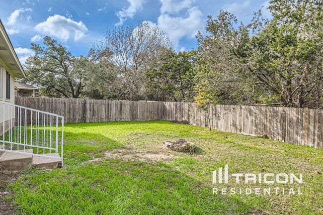 Building Photo - 1411 Catalina Dr