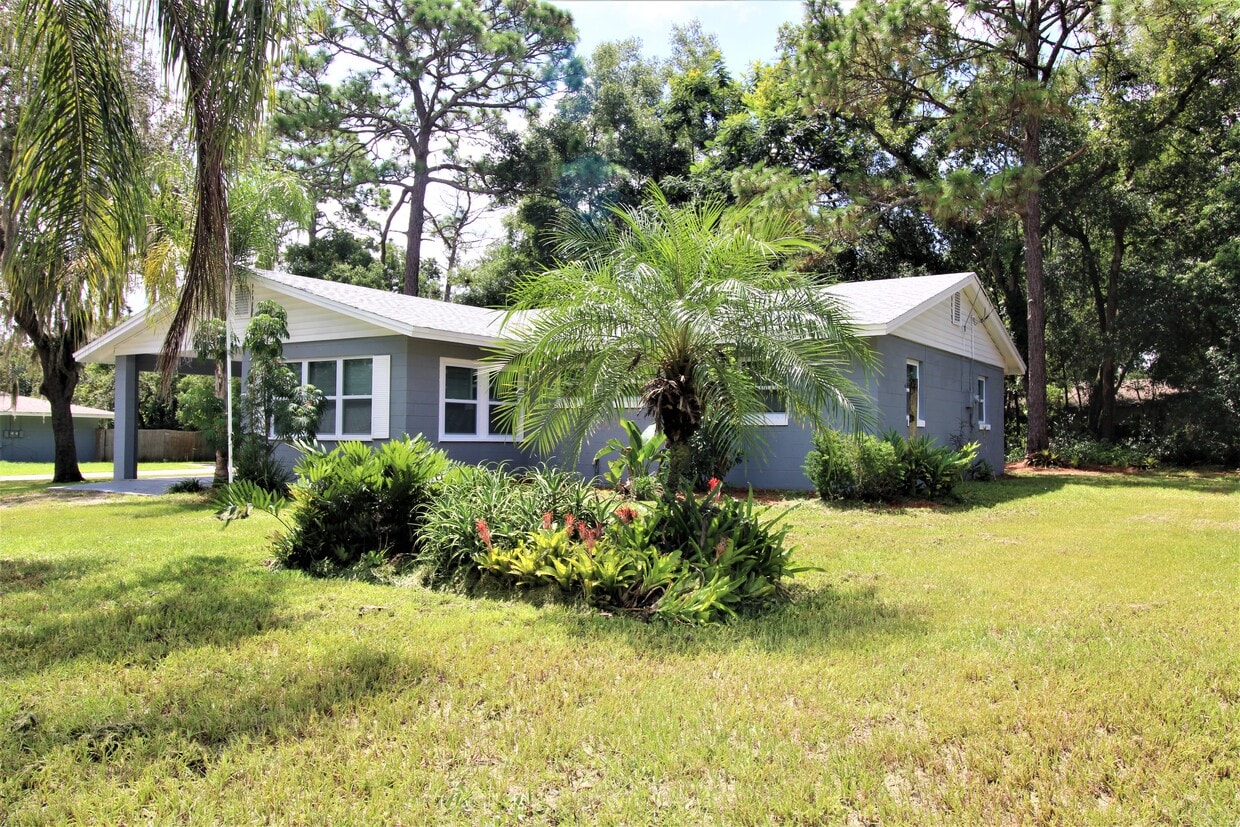586 Land Ave, Longwood, FL 32750 House for Rent in Longwood, FL