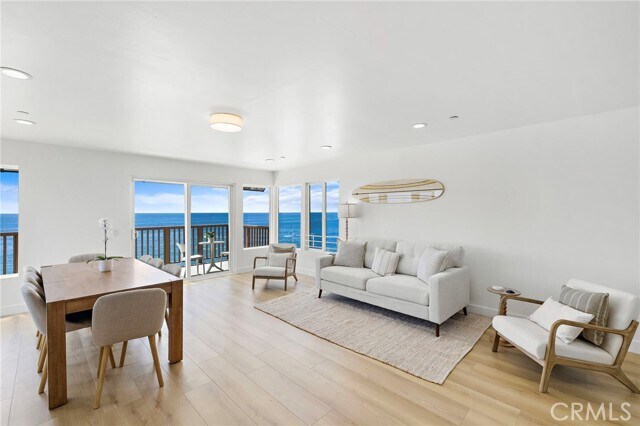 Building Photo - 1045 Gaviota Dr Unit B
