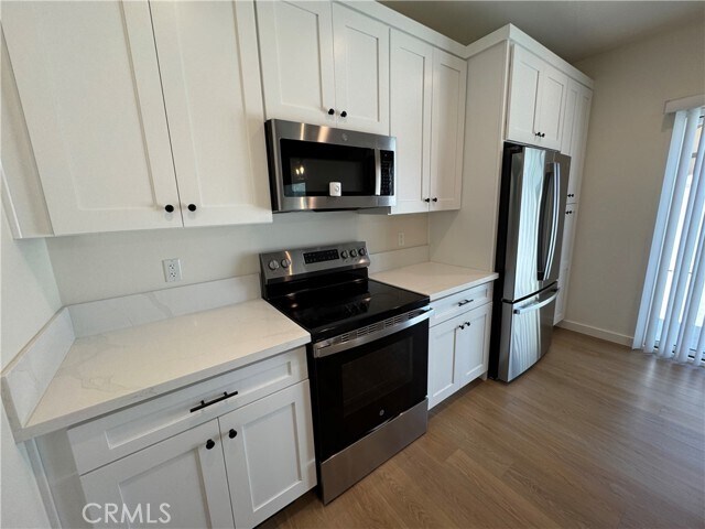 Foto del edificio - 15236 Kingsbury St