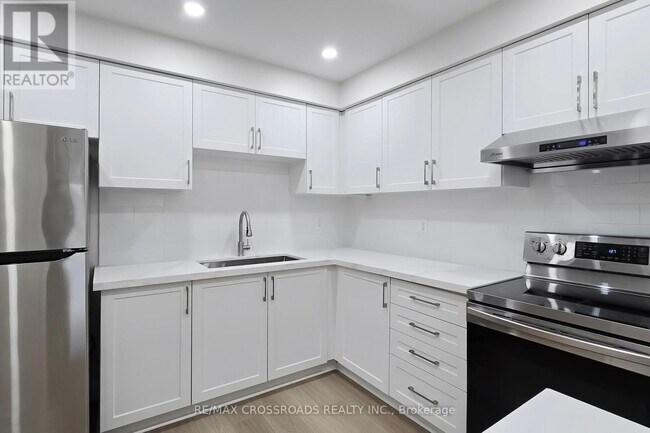 Building Photo - 59 Sorrell Crescent