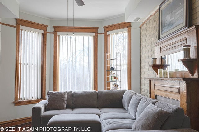 Building Photo - 5942 S Calumet Ave