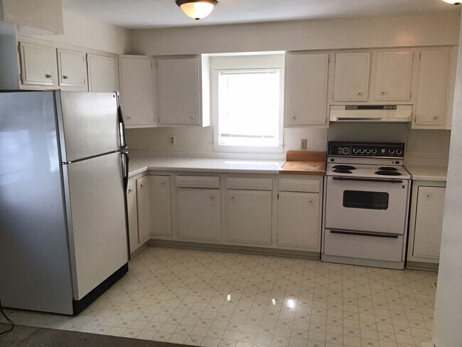 Foto del edificio - 4 Bedroom 1 Bath Long Prairie Rental - Cou...