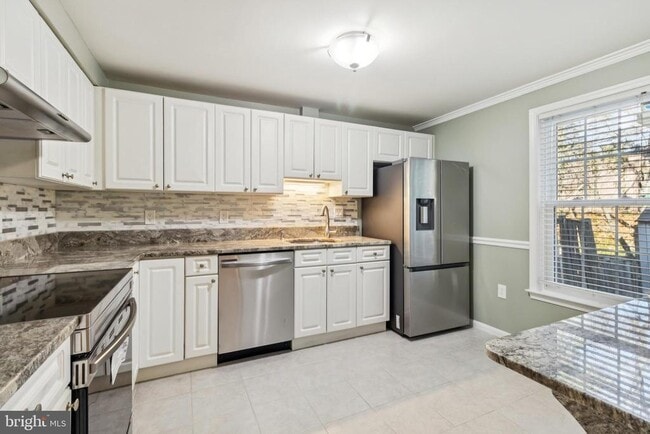 Foto del edificio - 10603 Tuppence Ct