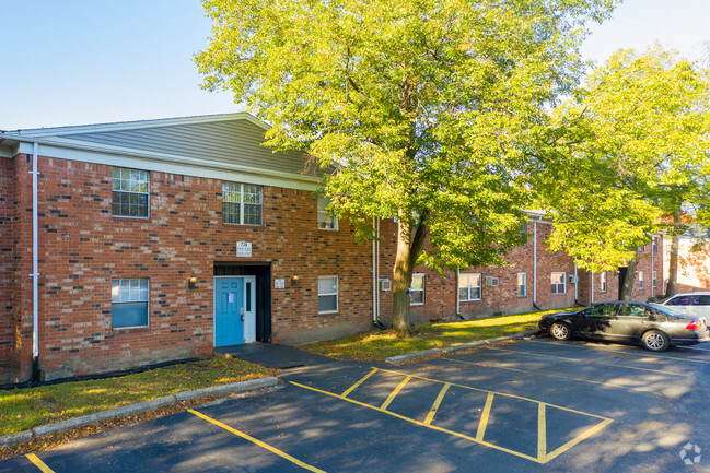 Washington Arms Apartments - Apartments in Monroe, MI | Apartments.com