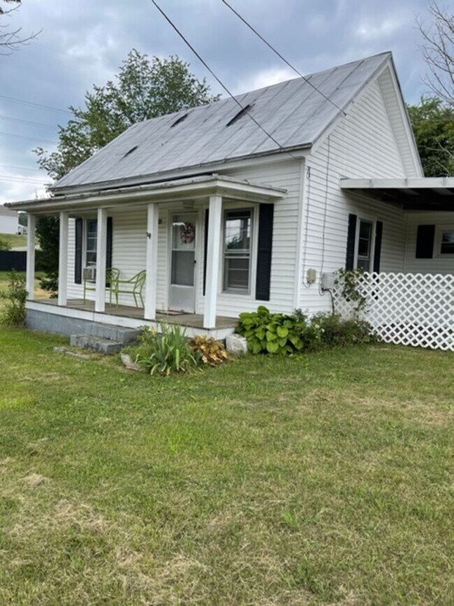 Foto del edificio - 2 Bedroom / 1 Bath  Home Kingsport, TN