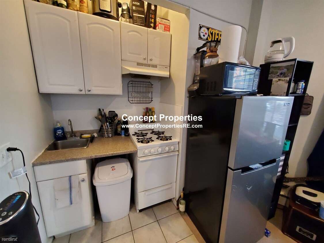 Building Photo - Studio, 1 bath  - 174 Saint Botolph St Apt 4