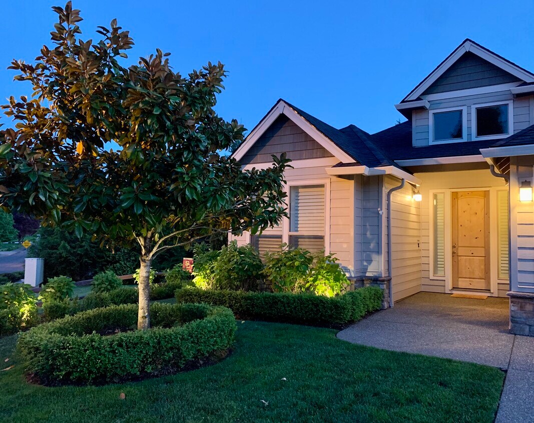 Foto principal - 10402 NW 32nd Dr