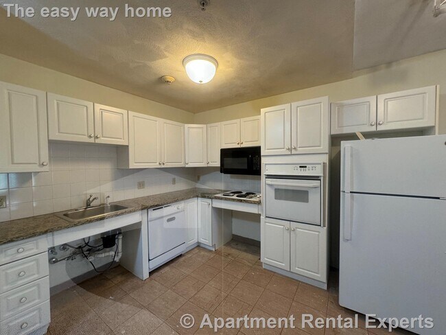 Foto del edificio - 373 Highland Ave