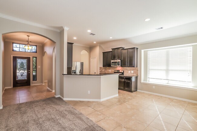 Foto del edificio - 7426 Upland Mill Ln