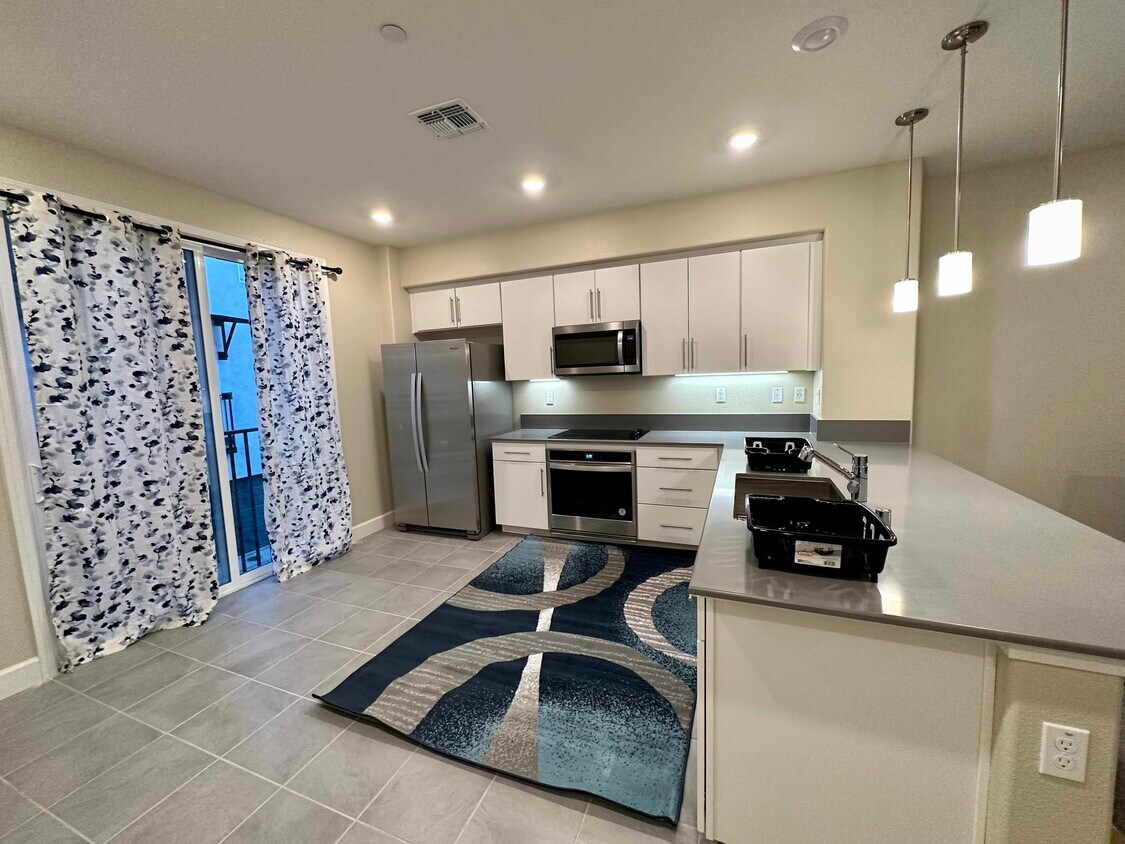 415 Industrial Pky Unit 1, Hayward, CA 94544 Apartments in Hayward, CA