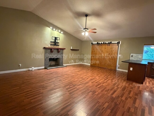 Building Photo - 16645 N 34th Dr