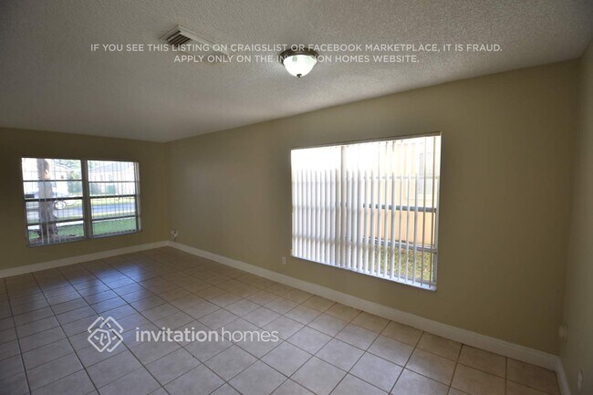 Foto del edificio - 13440 SW 24th St