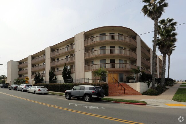 Building Photo - 5015 Santa Cruz Ave