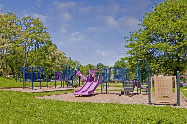 Photo - Park Crescent Apartments