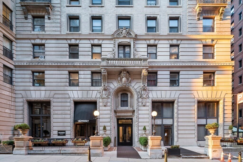 Foto principal - 21 Beacon St