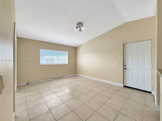 Foto del edificio - 3610 N 56th Ave