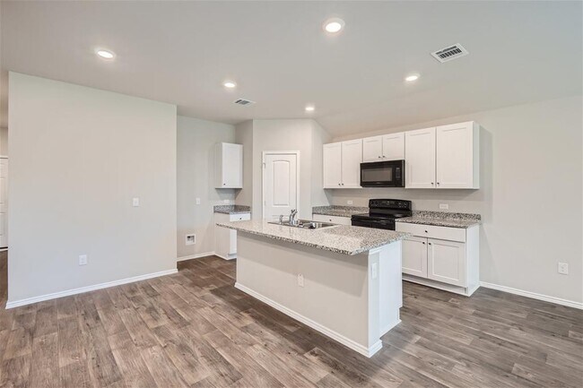 Building Photo - 12605 Brahmin Dr