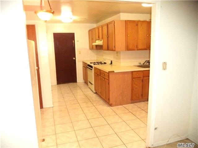 Foto del edificio - 113-50 Springfield Blvd