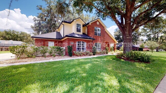 Building Photo - 11881 Honey Locust Dr