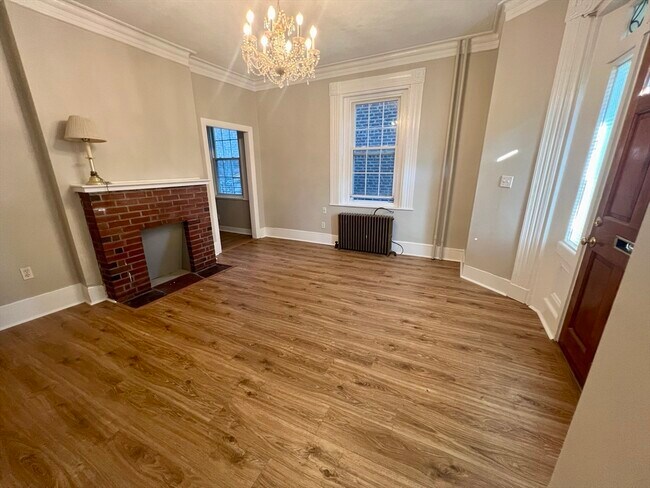 Foto del edificio - 817 Washington St