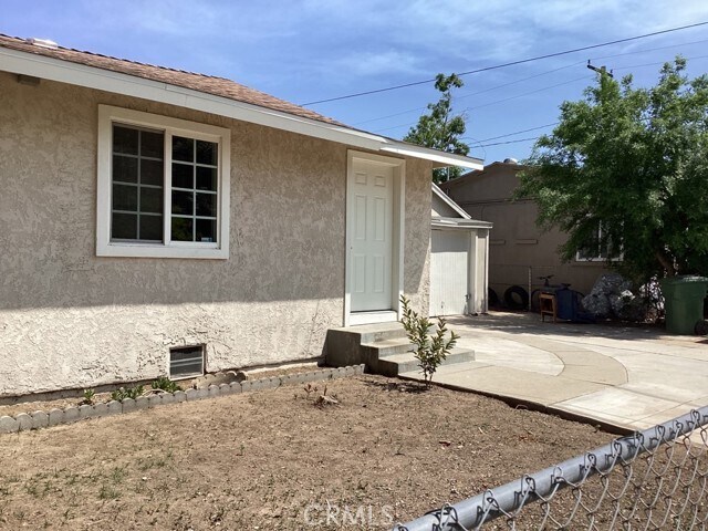 Foto del edificio - 3518 Eucalyptus Ave