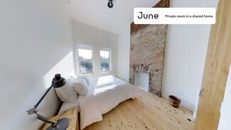 Building Photo - Private bedroom in 6 bed/2 bath Home