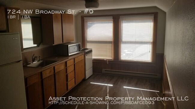 Foto del edificio - 724 NW Broadway St