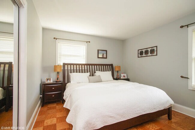 Foto del edificio - 944 Victoria Ln