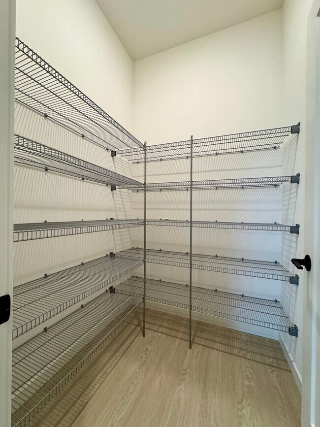 Foto del edificio - Ballard Townhome