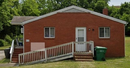 Building Photo - 610 Hawthorne Ave