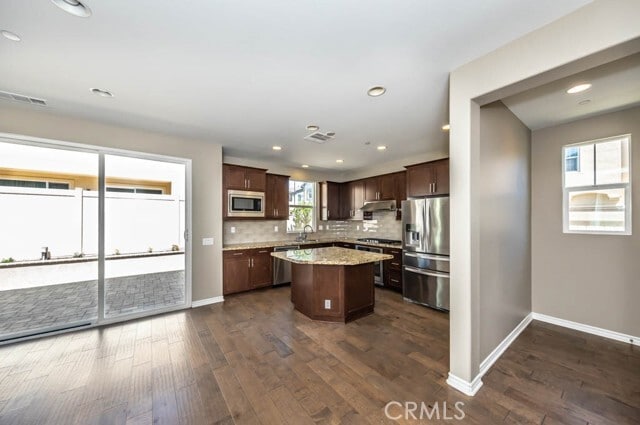 Building Photo - 5041 Menton Ln