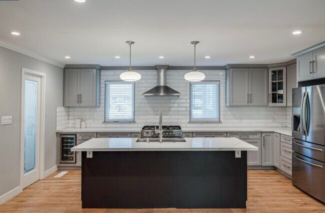 Foto del edificio - 9 Fawn Creek Ct