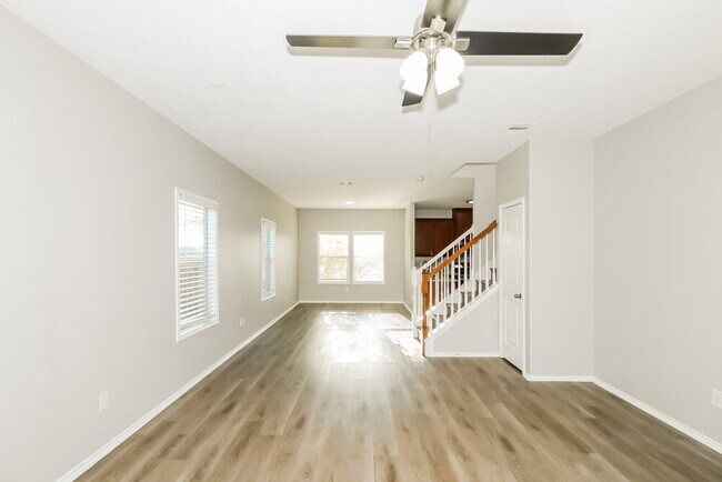 Foto del edificio - 3419 Afton Forest Ln