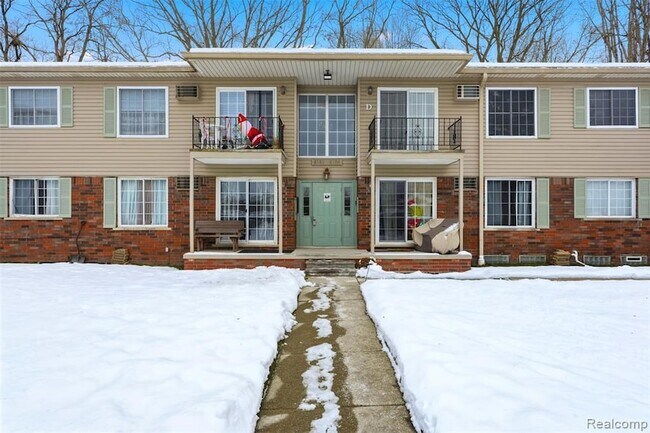 Foto del edificio - 8188 24 Mile Rd