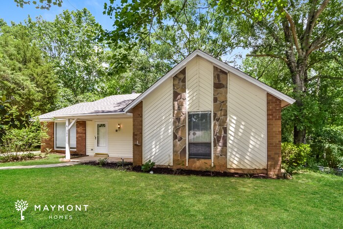 Foto principal - 302 Gardenia Rd