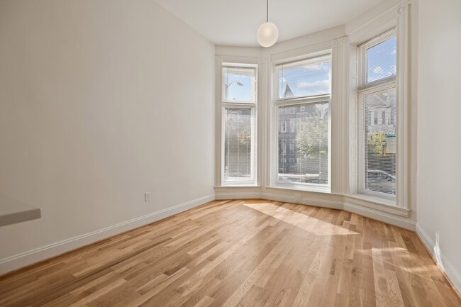 Foto del edificio - 2245 Eutaw Pl