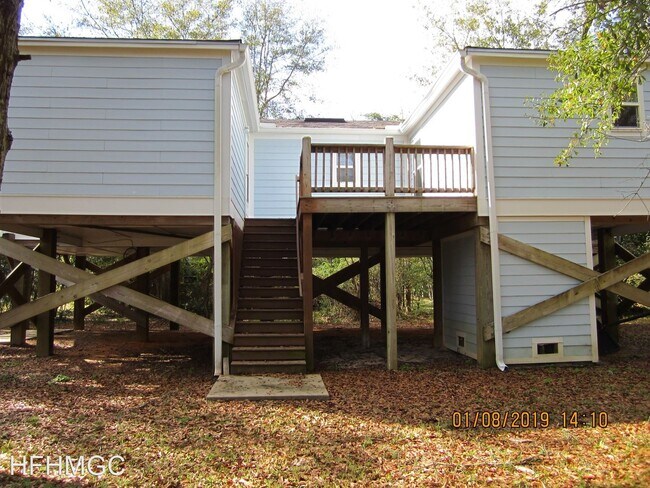Building Photo - 3 br, 1.5 bath House - 1907 Parsley Avenue