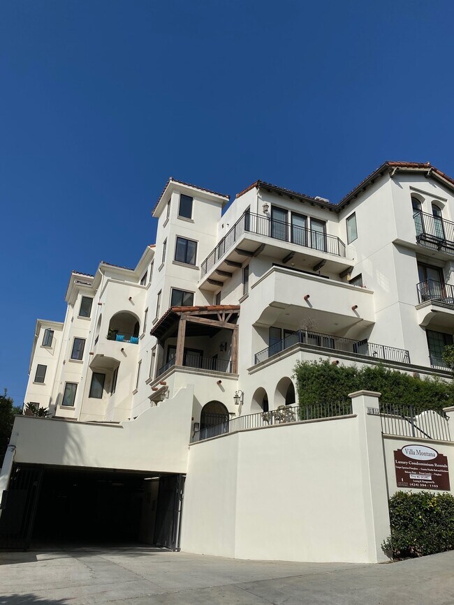 Foto del edificio - 11611 Montana Avenue, Unit PH2