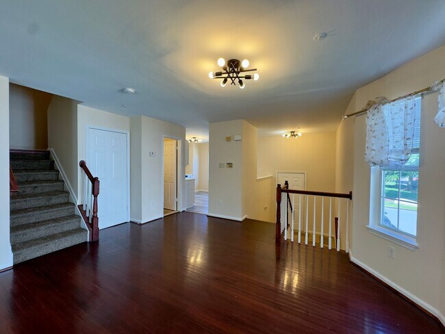 Foto del edificio - Charming 3 Bedroom/2.5 Bathroom Townhome in Randallstown, MD!