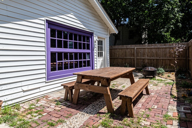 Foto del edificio - 1229 S Owasso Ave