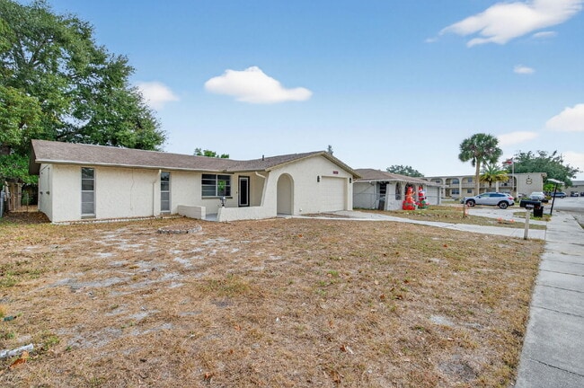 Building Photo - Beautiful 2 Bedroom, 2 Bathroom, 1 Car Garage home for rent.