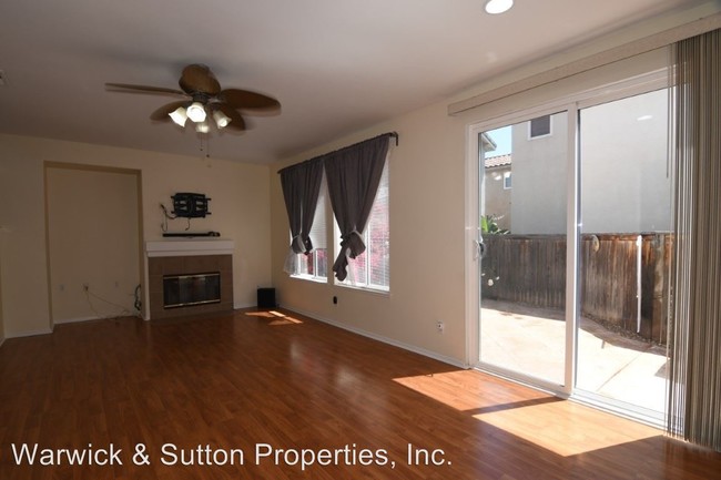 Building Photo - 3 br, 2.5 bath House - 2789 Bear Valley Road
