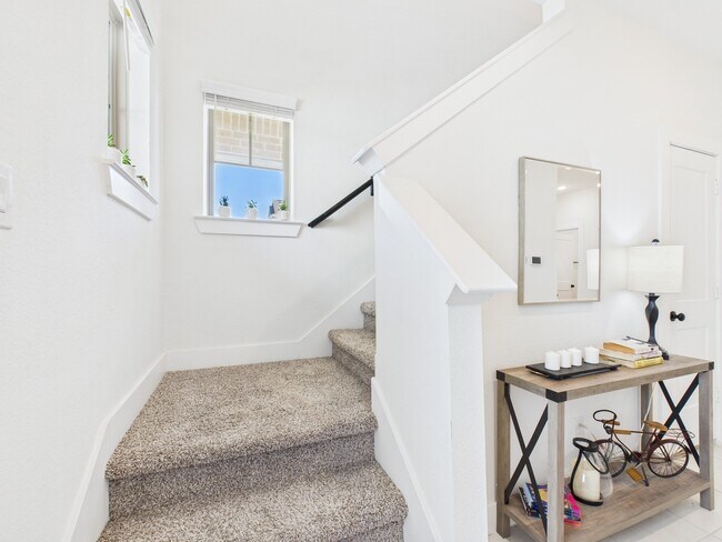 Foto del edificio - 15819 Black Grouse Dr