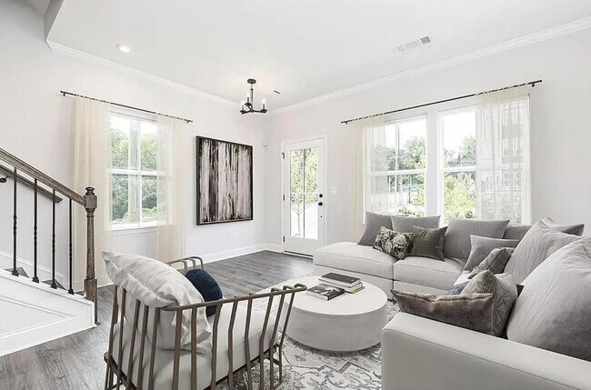 Foto del edificio - $400 Move In Special: Beautiful 2/4 Townhome in Grant Park Directly on the Atlanta BeltLine!