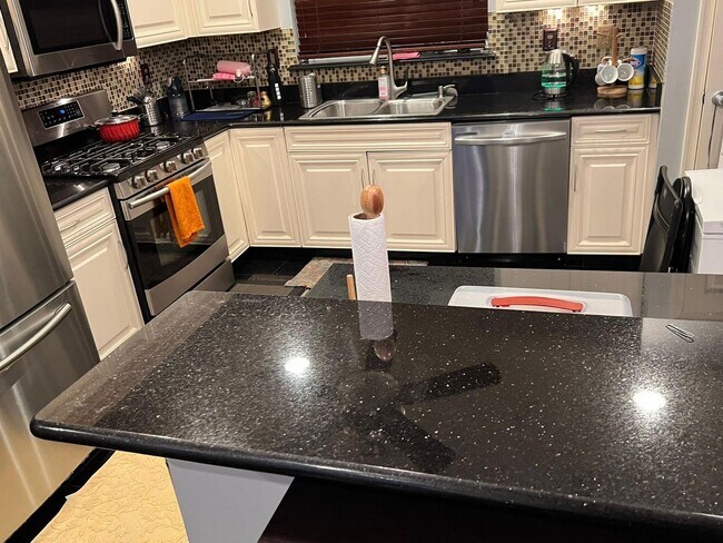 Foto del edificio - 93 Banyan Blvd